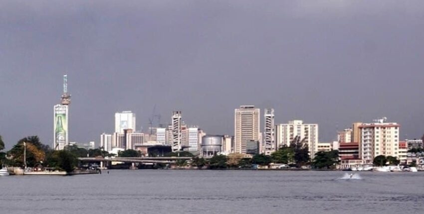 Lagosa : privātā reaktīvā lidmašīna noma 