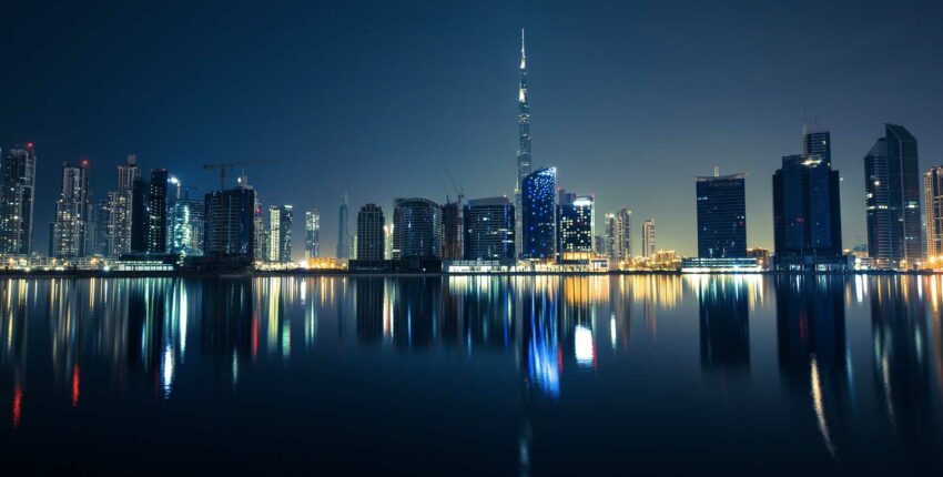 Amsterdama - Dubaija : privātā reaktīvā lidmašīna noma