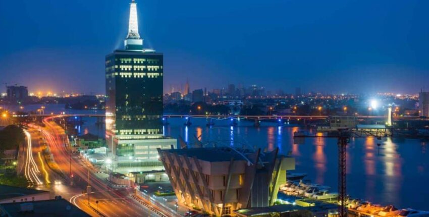 Lagosa : privātā reaktīvā lidmašīna noma 