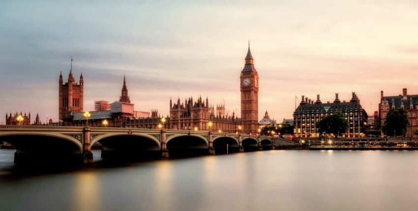 Londona Farnboro: privāto reaktīvo noma