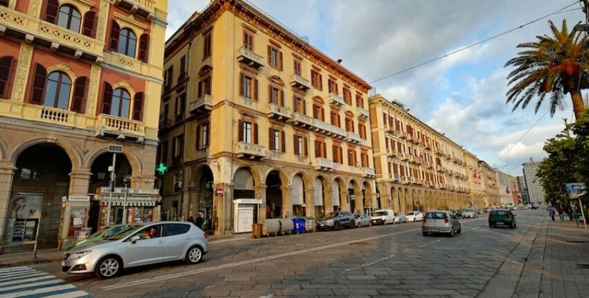 Cagliari Elmas : privāto reaktīvo lidmašīnu noma 