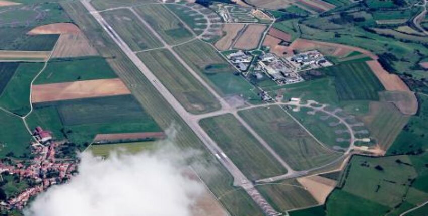 Epinal Mirecourt: privāto reaktīvo noma 