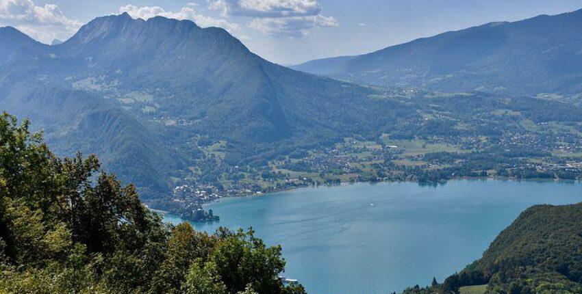 Annecy Haute Savoie: privātā reaktīvā lidmašīna noma 