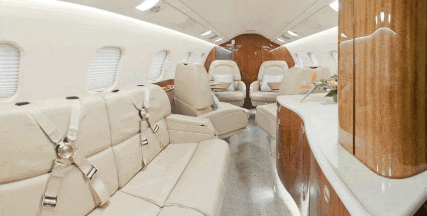 LEARJET 60 privātā reaktīvā lidmašīna noma