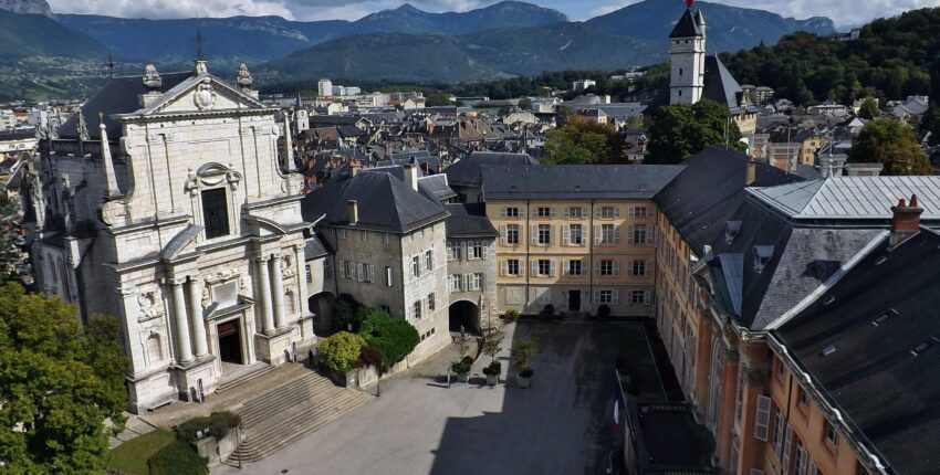 Chambéry Méribel: privāto reaktīvo noma