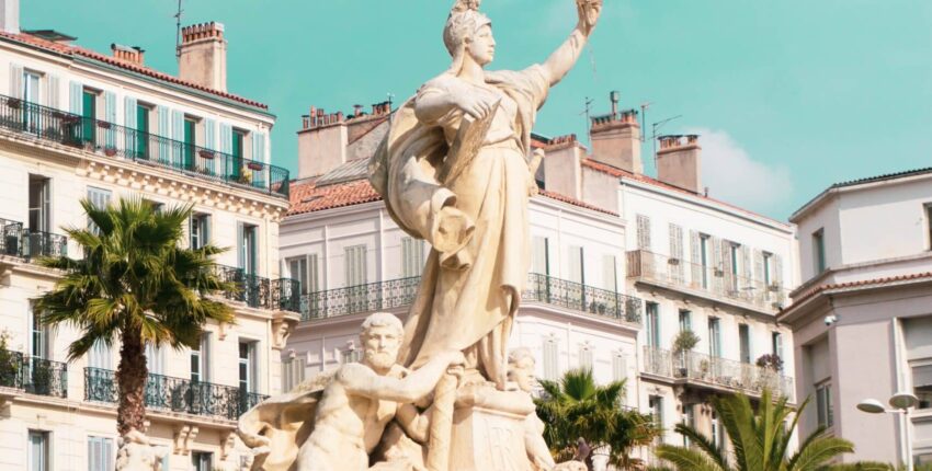 Toulon Hyères : privātā reaktīvā lidmašīna noma 