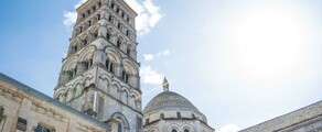 Angoulême Cognac: privāto reaktīvo noma 