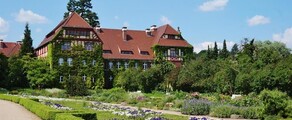 Dahlem Dahlemer Binz : privātā reaktīvā lidmašīna noma 