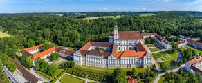 Furstenfeldbruc : privātā reaktīvā lidmašīna noma 