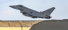 Lakenheath : privātā reaktīvā lidmašīna noma