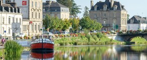 Pontivy : privātā reaktīvā lidmašīna noma 
