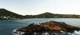 Mustique : privātā reaktīvā lidmašīna noma