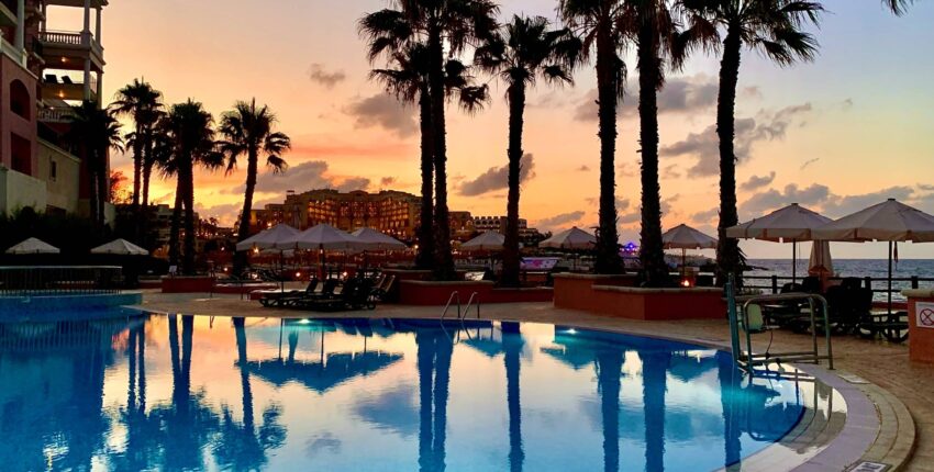 Nica - Malta : Privātā reaktīvā lidmašīna noma