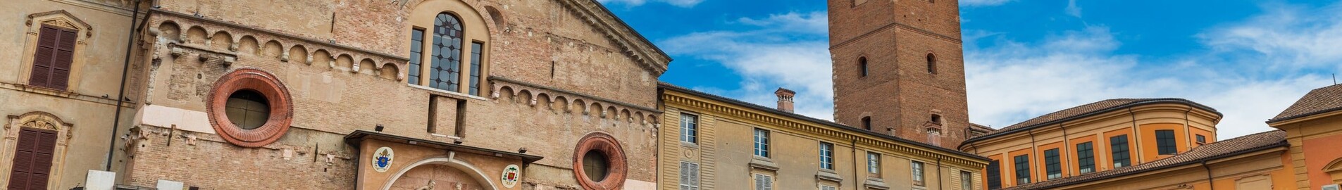 Redžo Emīlija : privātā reaktīvā lidmašīna noma 