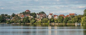Strausbergs : privāto reaktīvo lidmašīnu noma