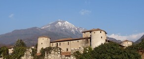 Trento Mattarello : privātā reaktīvā lidmašīna noma 