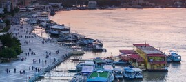 Oradea : privātā reaktīvā lidmašīna noma 