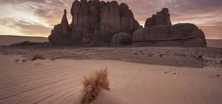 désert couché de soleil en Algérie