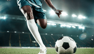 Kāpēc futbola komandas ceļo ar privātajām lidmašīnām?