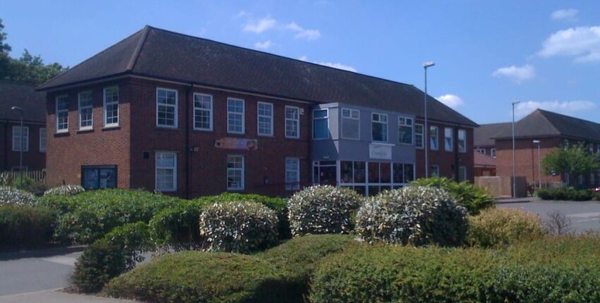 Iznomāt privātu reaktīvo no Cranfield Airport