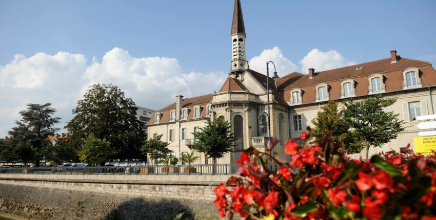 Privātā reaktīvā lidmašīna noma Vesoul-Frotey lidlaukā
