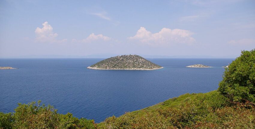 Iznomāt privātu reaktīvo lidmašīnu no Samos lidosta
