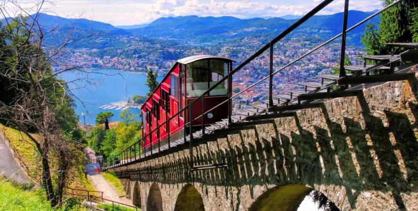 Saint-Tropez - Lugano : privātā reaktīvā lidmašīna noma