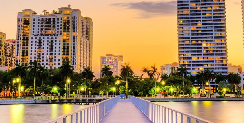 Parīze - Palm Beach : privātā reaktīvā lidmašīna noma 