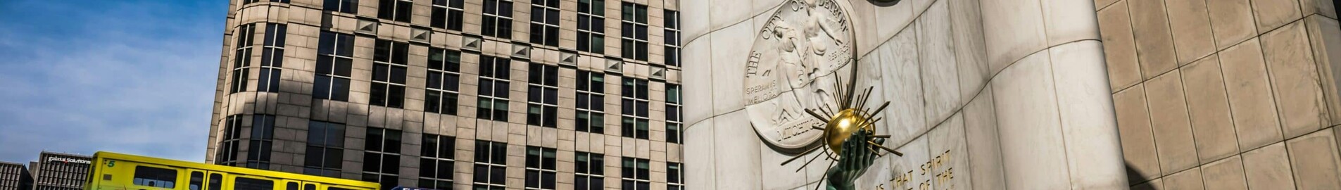 Hjūstona - Detroita : privātā reaktīvā lidmašīna noma