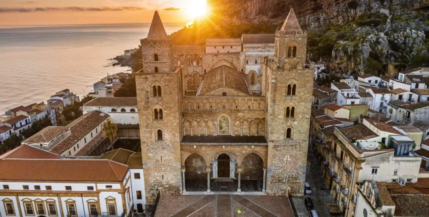 Cefalù : Privātā reaktīvā lidmašīna noma