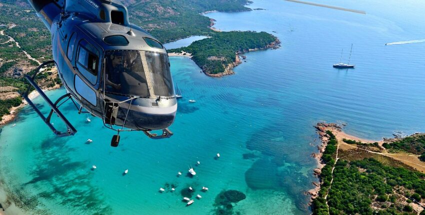 Korsika: transfērs ar helikopteru