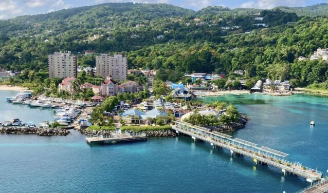 Montego Bay - Ocho Rios: transfērs ar helikopteru