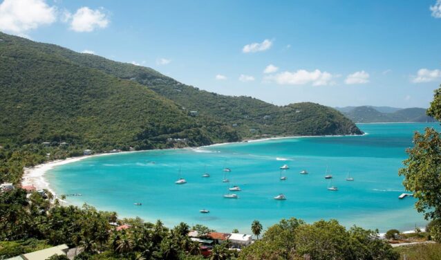 Sent Tomasa - Tortola: transfērs ar helikopteru